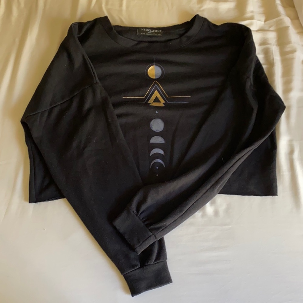 Neoclassics Daybreak crop sweatshirt